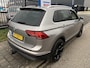 Volkswagen Tiguan 1.4 TSi ACT DSG7-aut. Highline NL-auto met o.a. trekh. wegkl., LED koplmp, 20" lm velgen, virtual cockpit, etc.