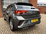 Volkswagen T-Roc 1.5 TSI R-Line Trekhaak / Massage Stoel / ACC / All Seasons