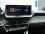 Peugeot e-208 EV GT 51kWh | 423KM WLTP | 17% Bijtelling | AUTOMAAT | Stoelverwarming Met Massage Functie | Adaptive Cruise Control | Parkeer Camera Voor & Achter | Alcantara Bekleding | 17 Inch Lichtmetalen Velgen |