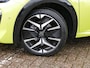 Peugeot e-208 EV GT 51kWh | 423KM WLTP | 17% Bijtelling | AUTOMAAT | Stoelverwarming Met Massage Functie | Adaptive Cruise Control | Parkeer Camera Voor & Achter | Alcantara Bekleding | 17 Inch Lichtmetalen Velgen |