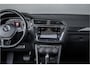 Volkswagen Tiguan Allspace 1.4 TSI Highline Business R 7Pers Pano Trekhaak Camera