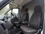 Peugeot Boxer 330 2.2BlueHDi 140PK L2H1Premium|NAP|airco|cruise|achteruitrijcamera|navi|trekhaak|bluetooth|elektrisch pakket|EURO6
