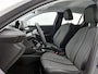 Peugeot 208 1.2 Active 75pk | Navigatie | Airco | Cruise Control | Parkeersensoren Achter | LED | DAB Ontvanger | Apple Carplay/Android Auto |