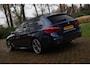BMW 5-Serie Touring M550d xDrive High Executive Aut. | Nightvision | Bowers & Wilkins | Historie | Mediterranblau | Stoelventilati