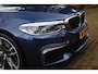 BMW 5-Serie Touring M550d xDrive High Executive Aut. | Nightvision | Bowers & Wilkins | Historie | Mediterranblau | Stoelventilati