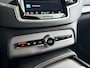 Volvo XC90 T8 Plug-in hybrid AWD Ultra Dark | Panoramdak | 360° camera | Bowers & Wilkins | Luchtvering | Stoelventilatie | Stoel- en Stuurverwarming | Trekhaak