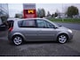 Renault Scenic 1.6-16V Business Line / Keyless / Radio / Climate Control / Elektrische ramen / Trekhaak / NAP