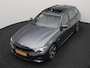 BMW 3-Serie Touring 320e M Sport Plug In Hybrid 204pk Dealer O.H. PHEV | Trekhaak Af Fabriek | Panodak | Camera | Adaptief Onderstel | 19"L.M | Alcantara Sportstoelen Memory & Verwarmd | Sfeerverlichting | Apple Carplay | Keyless | Navigatie | DAB |