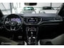 Volkswagen T-Roc 1.5 TSI Sport | Virtual cockpit | Adaptive | Camera | Sportstoelen | schakelflippers | Stoelverwarming | LED |