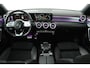Mercedes-Benz CLA 180 Business Solution AMG (PANORAMADAK, SFEERVERLICHTING, STOELVERWARMING, ACHTERUITRIJCAMERA)