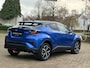 Toyota C-HR 1.8 Hybrid Bi-Tone Plus|Nieuwstaat!|1e Eigenaar|Camera|Navigatie|JBL| 42 dkm!