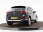 Volkswagen T-Roc 1.5 TSI 150pk DSG Style · Apple/Android Car Play · Afneembare Trekhaak · Massagefunctie Bestuurder · Stoelverwarming · Sportstoelen · Garantie t/m 07-01-2027