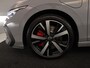 Volkswagen Golf 1.5 eHybrid GTE 272 pk Automaat (DSG) | Verlengde garantie | Navigatie | Panoramadak | Trekhaak (wegklapbaar) | Parkeersensoren | Achteruitrijcamera | Stoelverwarming | Black Style pakket |