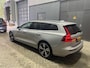 Volvo V60 B3 | ACC | BLIS | Keyless | Stoel+Stuurverwarming | 19 Inch | Getint Glas