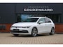Volkswagen Golf 1.5 eTSI Style | Memory | Massage | Camera | IQ Light