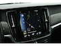 Volvo V90 Cross Country 2.0 B5 250pk AWD Pro Trekhaak Camera B&W Audio Leder Geventileerde Stoelen HUD Panoramadak
