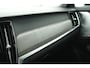 Volvo V90 Cross Country 2.0 B5 250pk AWD Pro Trekhaak Camera B&W Audio Leder Geventileerde Stoelen HUD Panoramadak