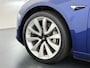 Tesla Model 3 Long Range AWD 75kWh SOH 88% 463PK Lmv 19" Ivoor Premium Audio AutoPilot Panoramadak Camera's Leer Adaptive-Cruise-Control+Stop&Go Pdc Dual-Ecc Dual-Motor Keyless 4WD Stoel en achterbank verwarming Elektr.Stoelen+Memory+Easy-Entry WiFi Origineel Nederlandse Auto Garantie op Accu/Motor tot 20-12-2027/192.000km