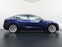 Tesla Model 3 Long Range AWD 75kWh SOH 88% 463PK Lmv 19" Ivoor Premium Audio AutoPilot Panoramadak Camera's Leer Adaptive-Cruise-Control+Stop&Go Pdc Dual-Ecc Dual-Motor Keyless 4WD Stoel en achterbank verwarming Elektr.Stoelen+Memory+Easy-Entry WiFi Origineel Nederlandse Auto Garantie op Accu/Motor tot 20-12-2027/192.000km