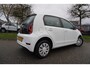 Volkswagen Up! 1.0 60PK 4D BMT Executive Clima Apps PDC Cruise Camera