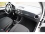 Volkswagen Up! 1.0 60PK 4D BMT Executive Clima Apps PDC Cruise Camera
