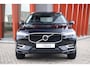 Volvo XC60 T8 Recharge AWD Momentum | Parkeercamera | Stoelverwarming | Trekhaak | Leder | HUD | Keyless