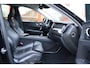 Volvo XC60 T8 Recharge AWD Momentum | Parkeercamera | Stoelverwarming | Trekhaak | Leder | HUD | Keyless