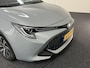 Toyota Corolla Touring Sports 1.8 Hybrid 122 PK Active Premium Camera / Apple Car Play / Head Up / verwarmde voorstoelen