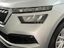 Skoda Kamiq 1.0 TSI Ambition 110 PK DSG7 inklapb. trekhaak / Apple Carplay / PDC / Camera / Stoelverw. / Keyless