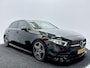 Mercedes-Benz A-klasse 180 Premium Plus Sportieve en luxe in één auto!
