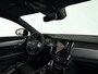 Volvo V90 T6 Plug-in hybrid AWD Ultimate Dark | Panoramadak | 360° camera | Harman Kardon | Stoel- en Stuurverwarming | Parkeercamera
