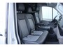 Volkswagen Crafter 35 2.0 TDI 140pk AUT L3H3 Highline EURO VI | Navigatie | App Connect | Lederen Bekleding | Cruise Control