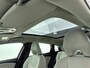 Volvo V40 2.0 T3 Inscription | Luxury Line o.a. Panoramadak | Navigatie | Standkachel met timer | Lederen bekleding |