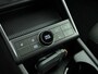 Hyundai Kona 1.6 GDI HEV Comfort Smart | Stoel en stuurwiel verwarming | Parkeer sensoren voor en achter | Navigatie en Apple Carplay Android Auto |