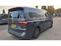 Volkswagen Multivan 1.4 eHybrid L2H1 Style 218 PK | Airco | Parkeerhulp voor + achter | Trekhaak | Stoelverwarming | Adaptive cruise control | Navigatie | Camera | Elektrische schuifdeur | Stuurwiel multifunctioneel |