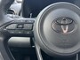 Toyota Yaris Cross 1.5 Hybrid 115 First Edition | Dode hoek waarschuwing | Stoel- + stuurverwarming | Parkeersensoren | Navigatie |
