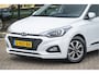 Hyundai i20 1.0 T-GDI Comfort Automaat | Navi | Apple CarPlay | Camera | Trekhaak | 4-Season
