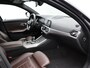 BMW 3-Serie Touring 318i High Executive Automaat | Apple Carplay/Android | Airco | Navigatie | Cruise Control | lederen bekleding |