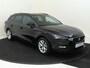 SEAT Leon Sportstourer 1.0 eTSI Style Business Intense | Trekhaak | Parkeerassistent | Achteruitrijcamera | 3-zone airco | Adaptieve cruise control | CarPlay |