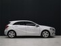 Mercedes-Benz A-klasse 180 Sport *WEEKAANBIEDING* [CAMERA, PDC ACHTER, CRUISE CONTROL, FLIPPERS, BLUETOOTH TELEFOON, STOELVERWARMING, AIRCO,