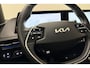 Kia EV6 GT-Line 77.4 kWh 228pk | Navigatie | Camera | Stoelverwarming | Elektrische Achterklep | Cruise Control Adaptief | HUD | Panoramadak