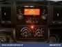Peugeot Boxer 2.2 BlueHDi 141pk Bakwagen 436cm Lang Laadklep Euro6 Airco | Cruisecontrol | 1085kg laadvermogen Bijrijdersbank.
