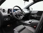 Mercedes-Benz B-klasse 180 Business Line AUTOMAAT | WIDESCREEN | NAVIGATIE | CAMERA | CRUISE | CLIMA | STOELVERWARMING | SPORSTOELEN | HALF LEER | PDC | DAB | ELEKTRISCHE KOFFERKLEP | LAGE KM STAND | 12 MAANDEN BOVAG GARANTIE |