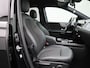 Mercedes-Benz B-klasse 180 Business Line AUTOMAAT | WIDESCREEN | NAVIGATIE | CAMERA | CRUISE | CLIMA | STOELVERWARMING | SPORSTOELEN | HALF LEER | PDC | DAB | ELEKTRISCHE KOFFERKLEP | LAGE KM STAND | 12 MAANDEN BOVAG GARANTIE |