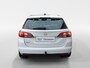 Opel Astra Sports Tourer 1.2 Business Elegance | Achteruitrijcamera | Parkeersensoren | Trekhaak | Navigatie | Apple Carplay/Android auto | Bluetooth | Automatische regen/lichtsensoren | Elektrische zijspiegels + ramen |