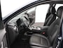 Hyundai Kona Electric EV Premium 64 kWh | Elektrisch verstelbare stoelen | Stoelverwarming en ventilatie | Adaptive Cruise Control | Stuurwielverwarming