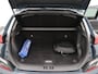 Hyundai Kona Electric EV Premium 64 kWh | Elektrisch verstelbare stoelen | Stoelverwarming en ventilatie | Adaptive Cruise Control | Stuurwielverwarming