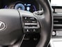 Hyundai Kona Electric EV Premium 64 kWh | Vol lederen Elektrische Stoelen | Stoelverwarming/Koeling | Navigatie | Apple Carplay/Android Auto |