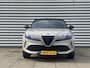 Alfa Romeo Junior 54 kWh 156pk Elettrica Speciale Navigatie | Panorama Dak | Camera | Pack Techno
