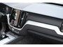 Volvo XC60 T6 350PK Automaat Plug-in Hybrid AWD Plus Dark / Navigatie / 360 Camera / Adaptieve Cruise Control / Stuur & Stoelverwarming / Elektr. Achterklep / Schuifdak / Trekhaak